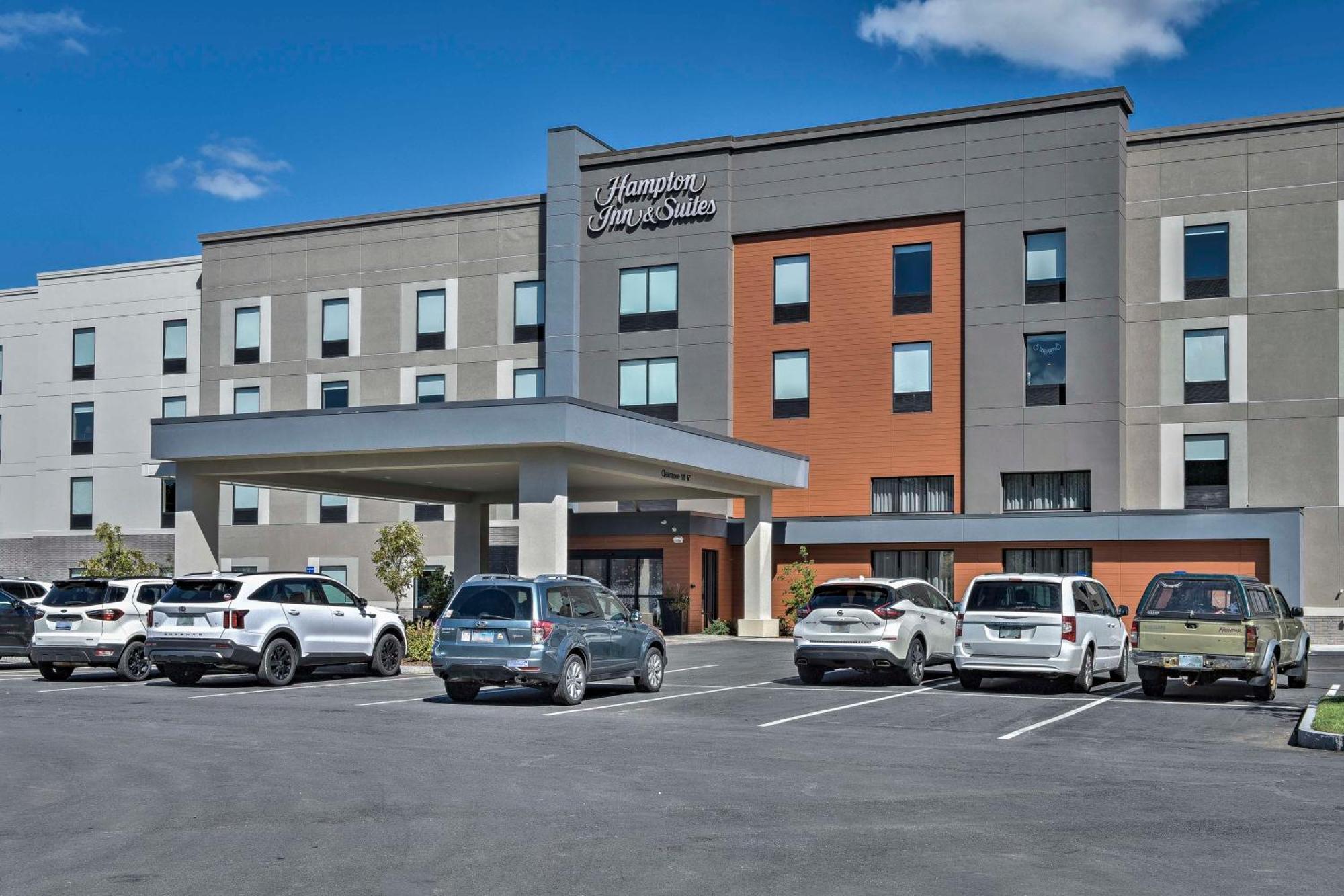 Hampton Inn & Suites Keene Extérieur photo