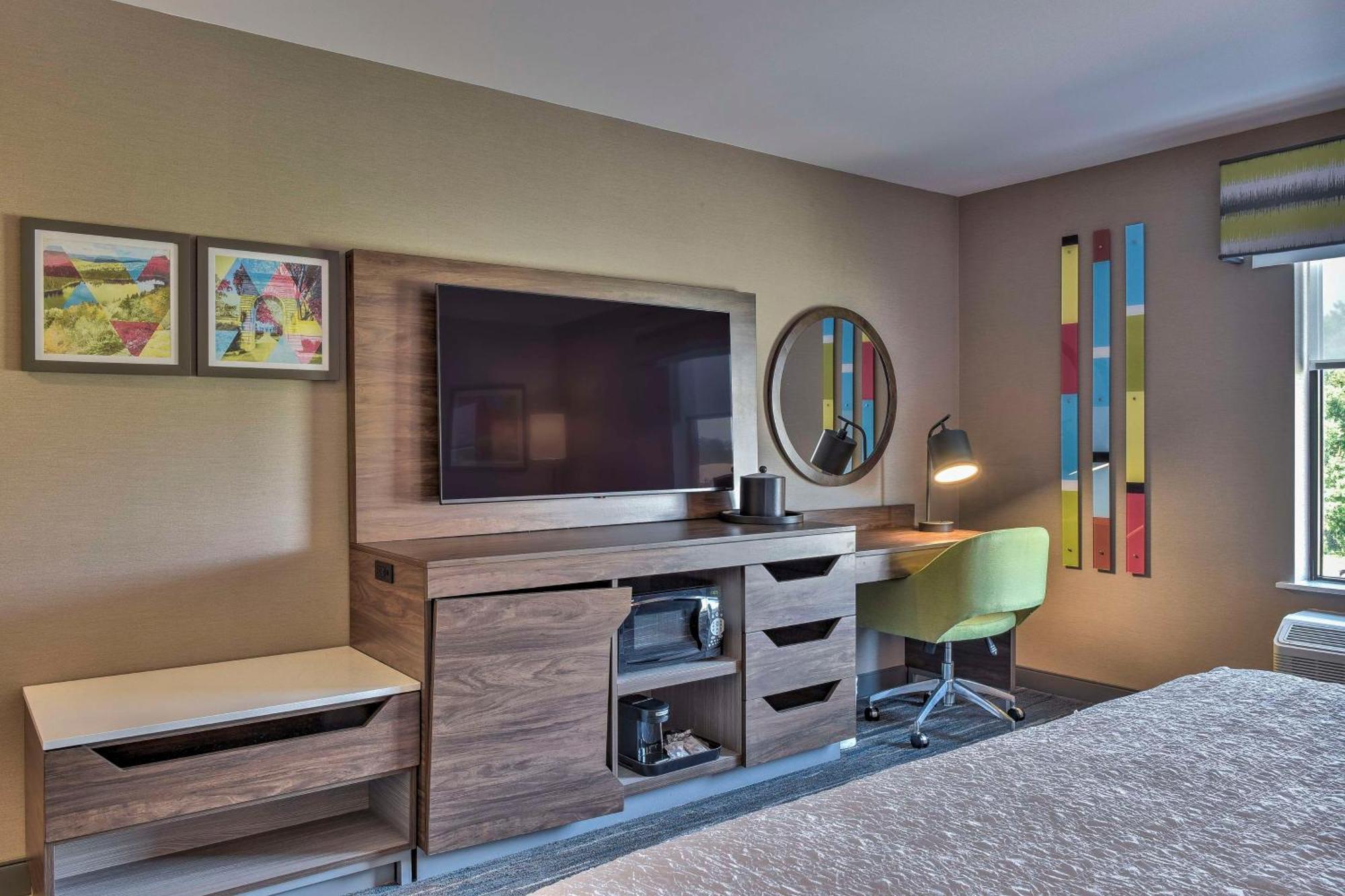 Hampton Inn & Suites Keene Extérieur photo