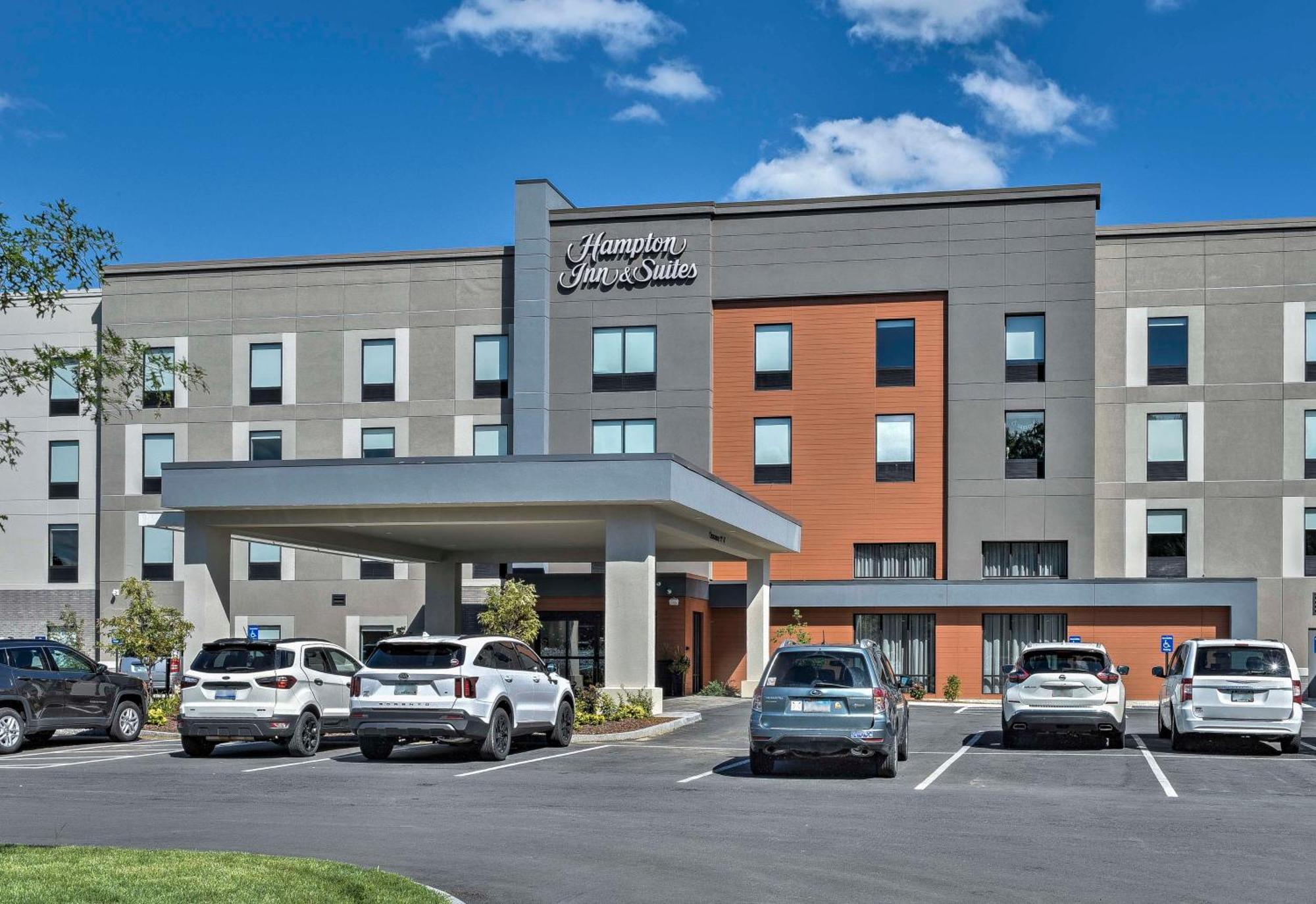 Hampton Inn & Suites Keene Extérieur photo